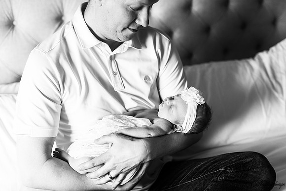 Brooks_20170417_0032_BW