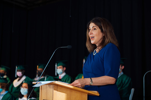 Eton_Graduation_20210521_0107